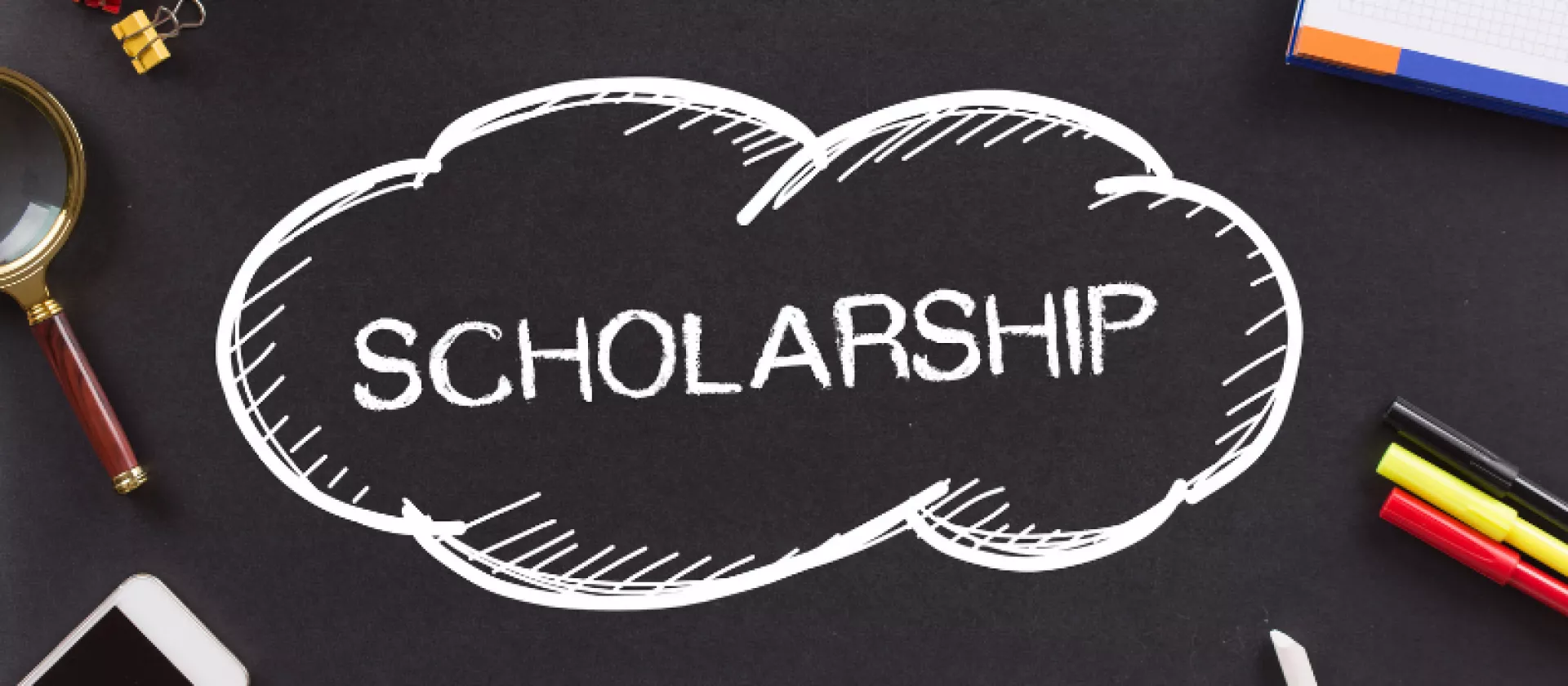 Financing your studies with a scholarship—everything you need to know